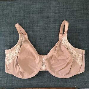 Olga Cloud 9 underwire minimizer bra